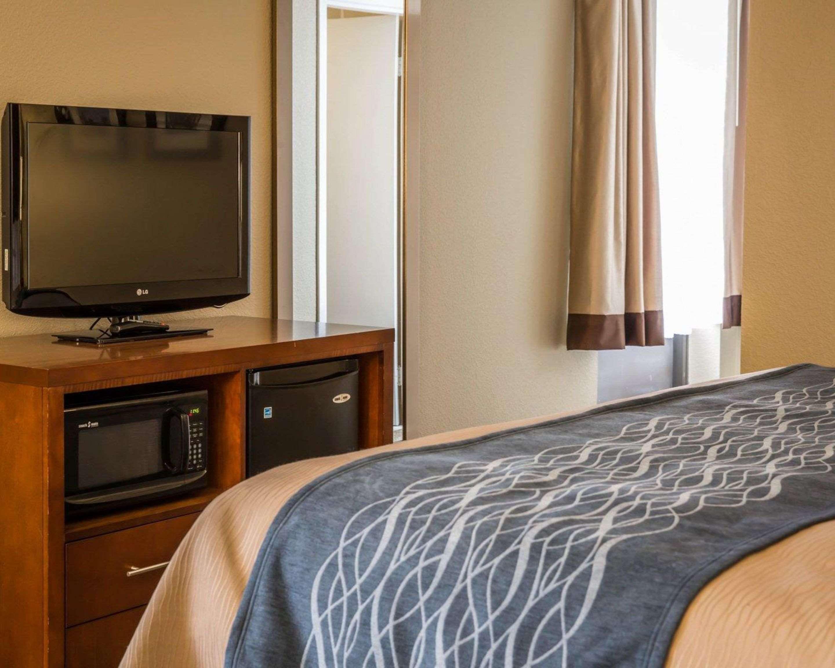 Comfort Inn Elizabeth City Near University Exteriör bild