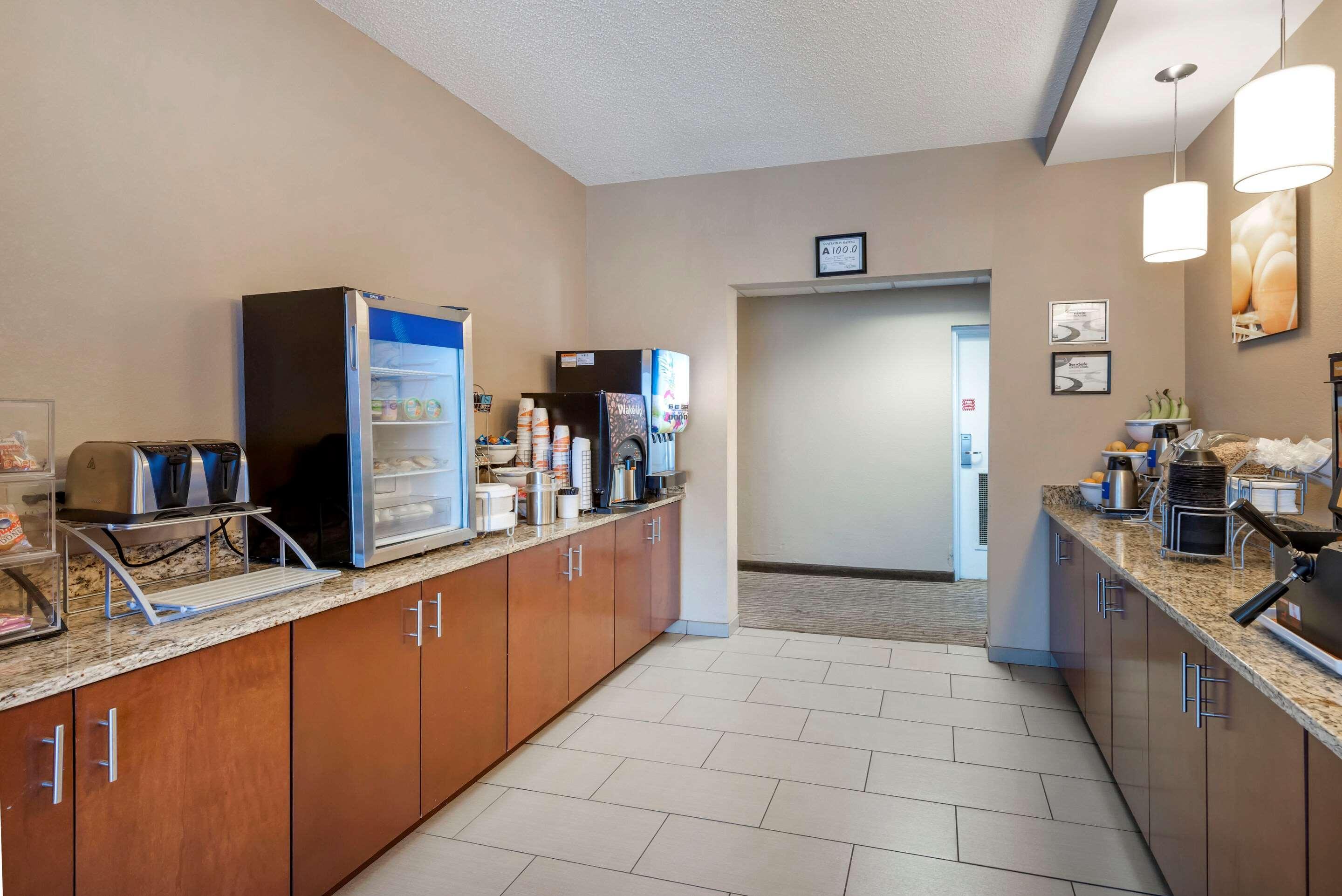 Comfort Inn Elizabeth City Near University Exteriör bild