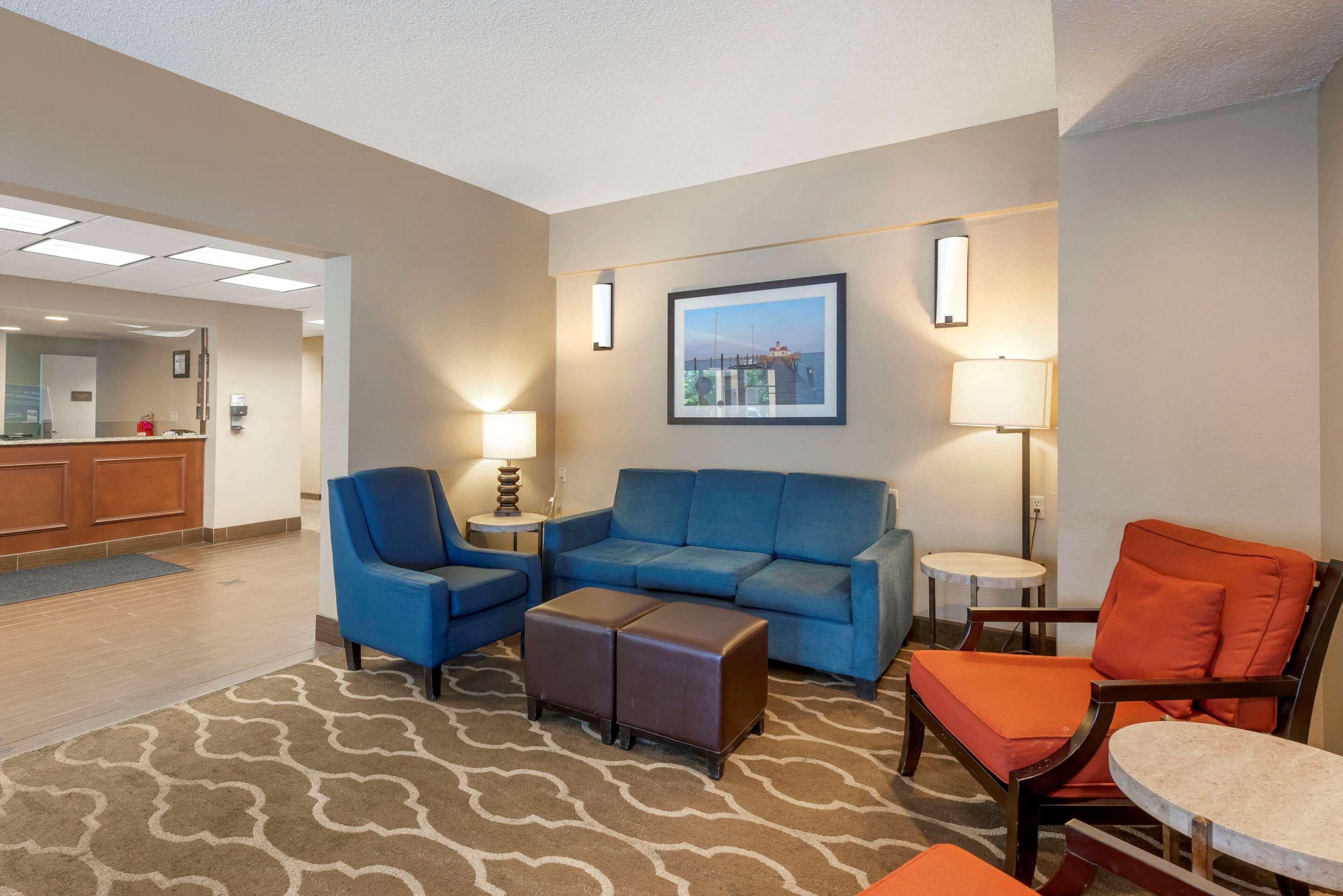 Comfort Inn Elizabeth City Near University Exteriör bild